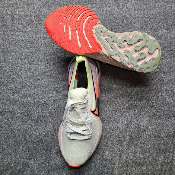 Nike React Infinity Run Flyknit 1 CW5636-100 Women’s Size 8 White Volt Track - Picture 5 of 10